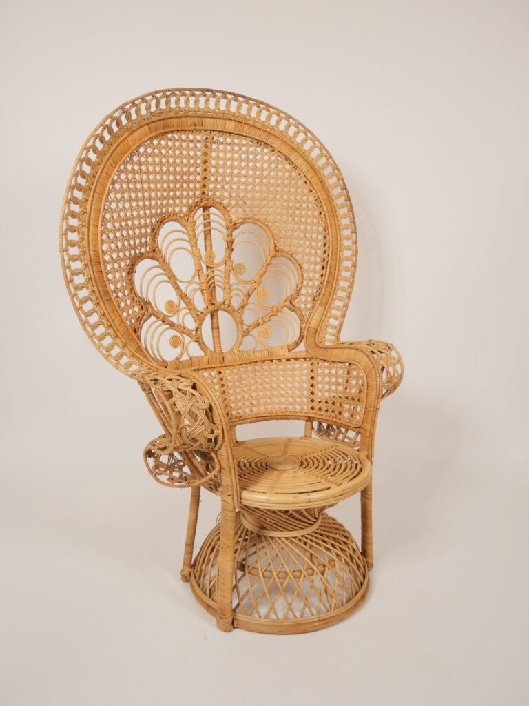RATTAN PEACOCK CHAIR