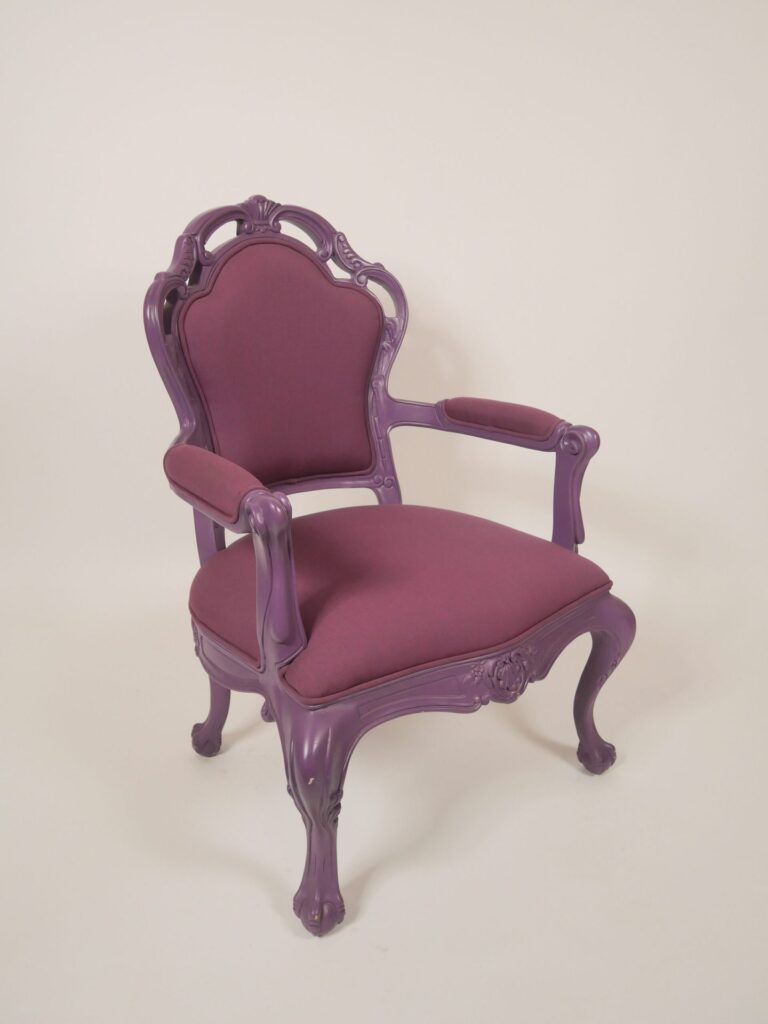 ROSE ACCENT CHAIR