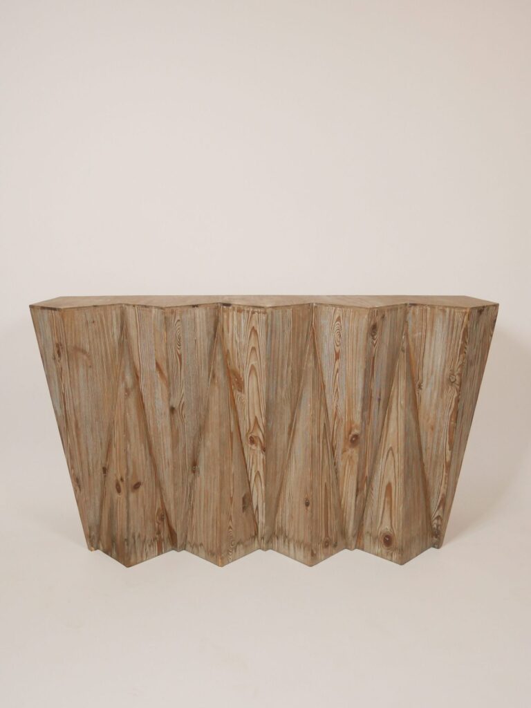 SAWTOOTH CONSOLE