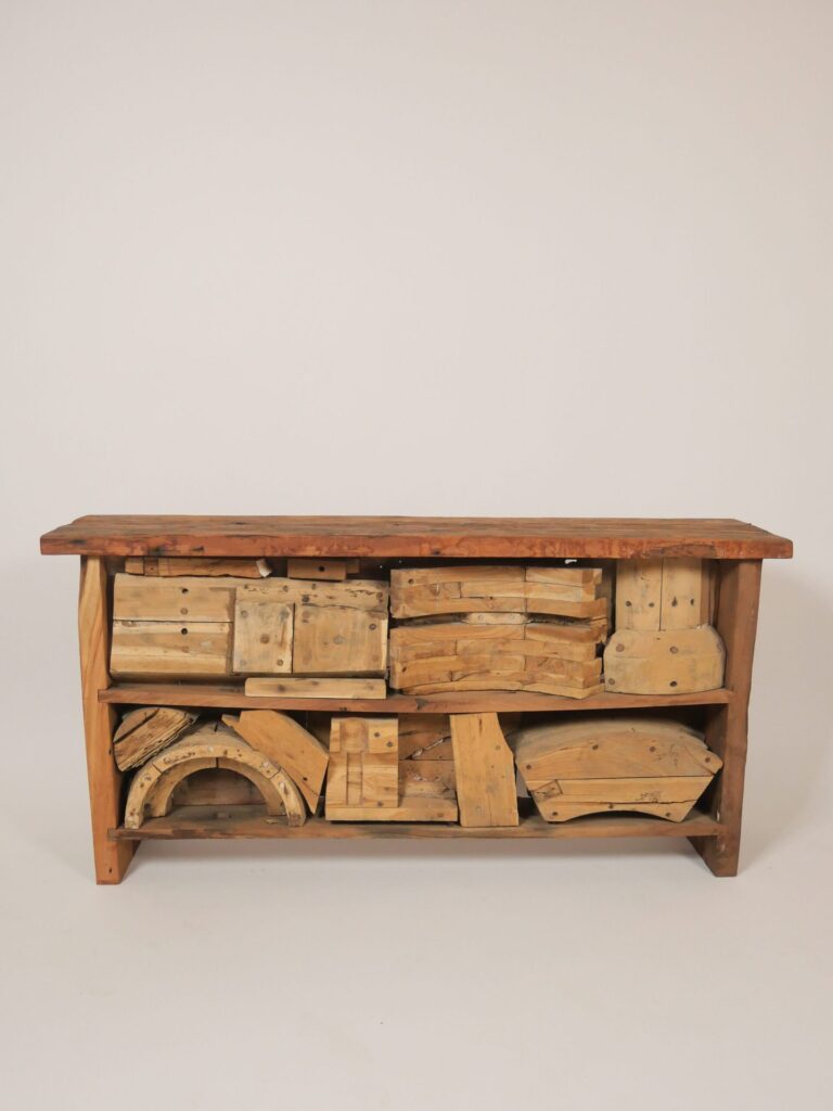 FOUNDRY CONSOLE TABLE