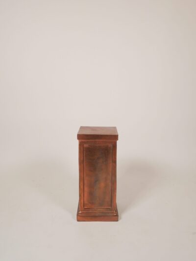 SPARTA PEDESTAL
