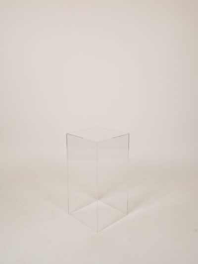24" ACRYLIC PEDESTAL