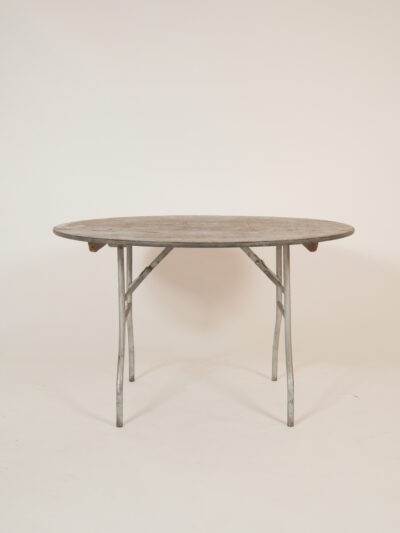 48" ROUND TABLE