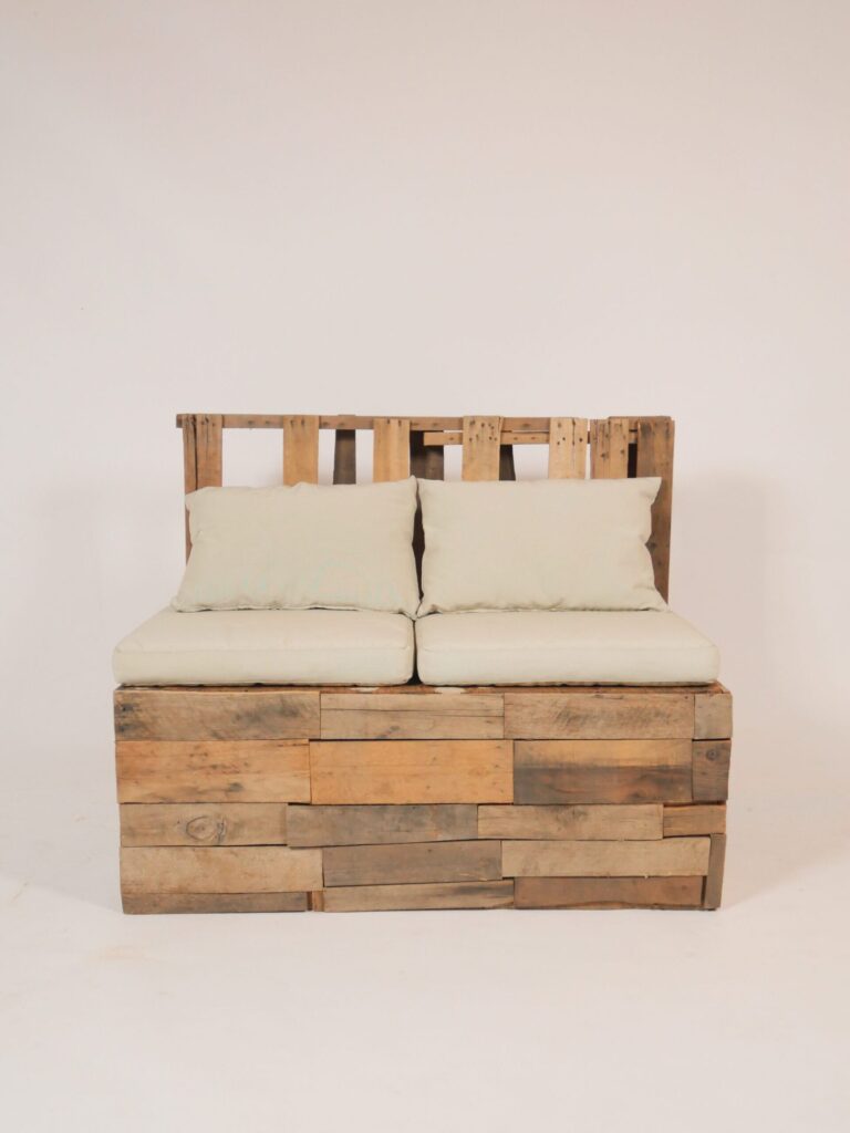PALLET SOFA