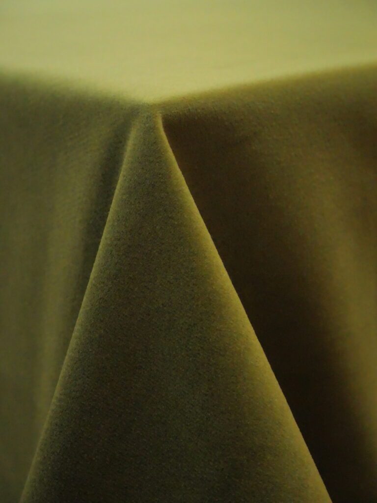 LEAF VELVET