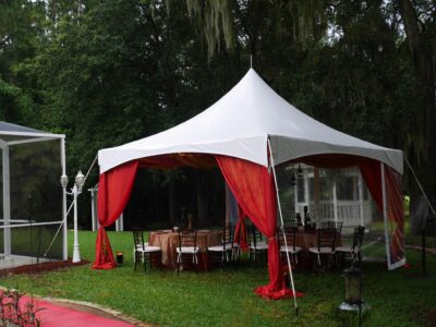 SIGNATURE TENT
