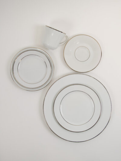 WHITE & PLATINUM