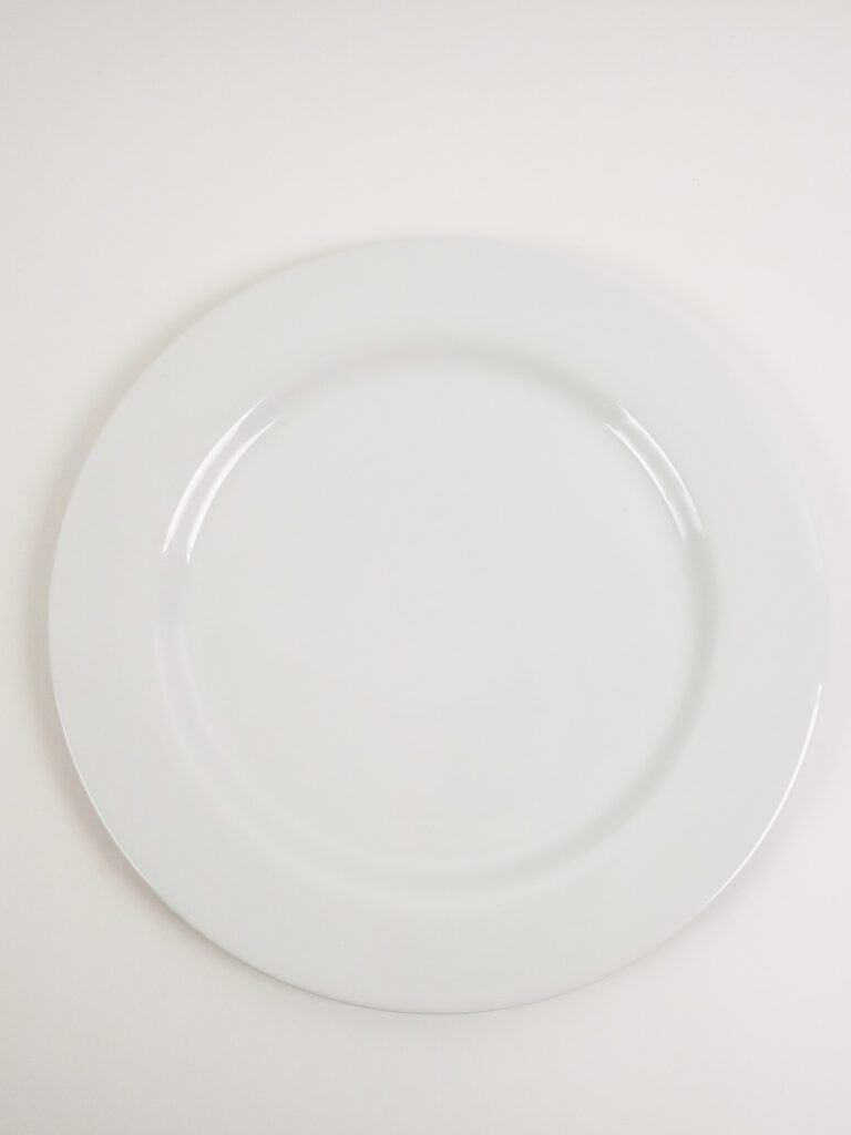 WHITE CERAMIC ROUND PLATE 16"