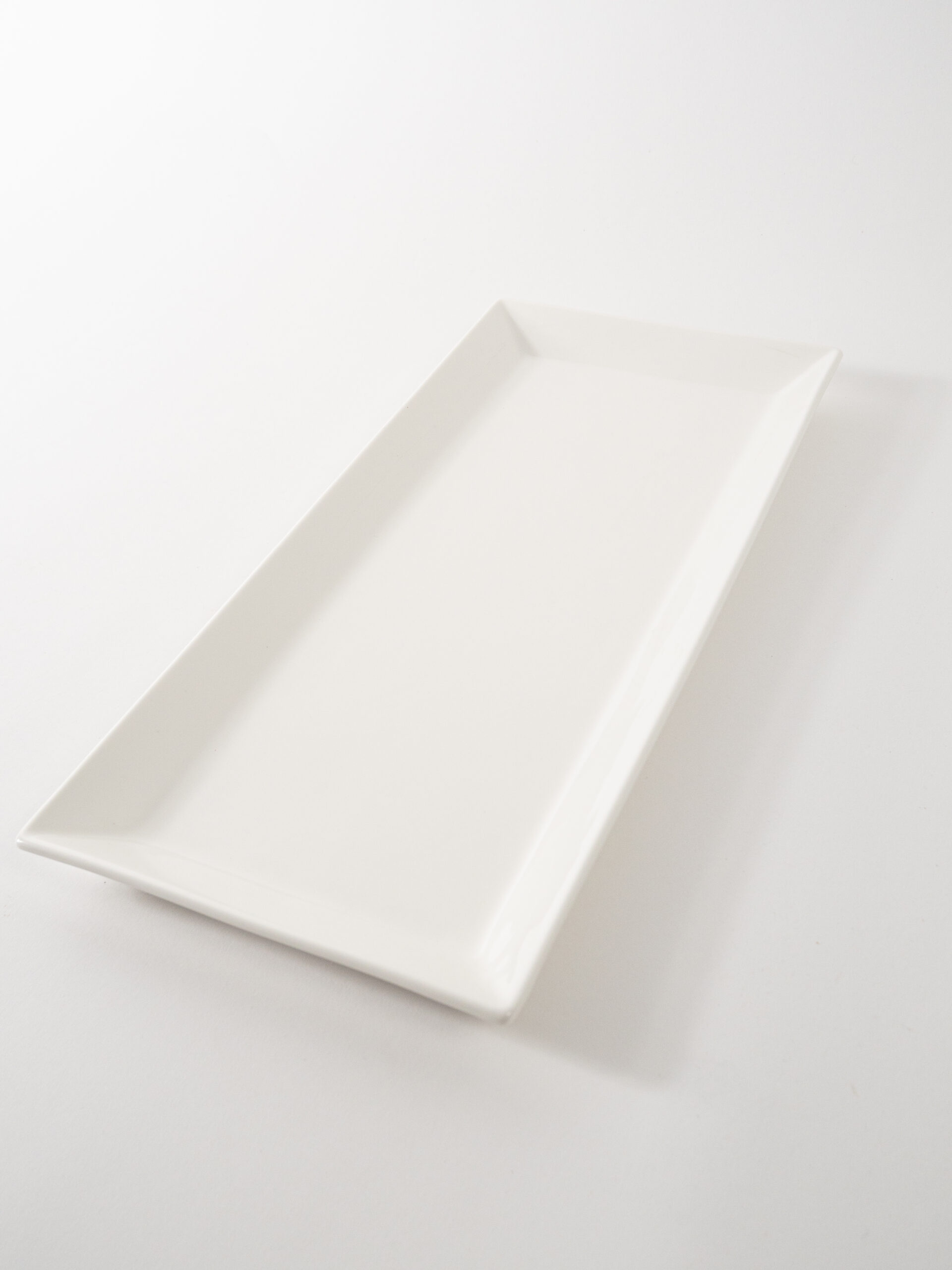 RECTANGULAR CERAMIC PLATE 16"X5.25"