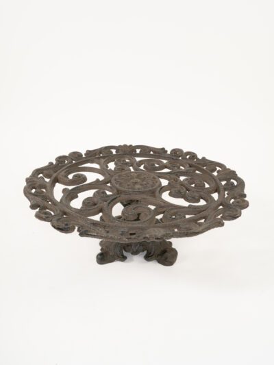 WROUGHT IRON CAKE STAND 13"