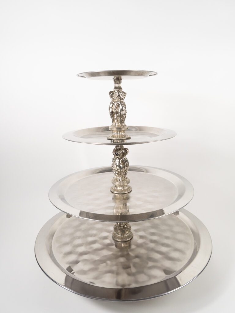 STAINLESS STEEL 4 TIER TRAY