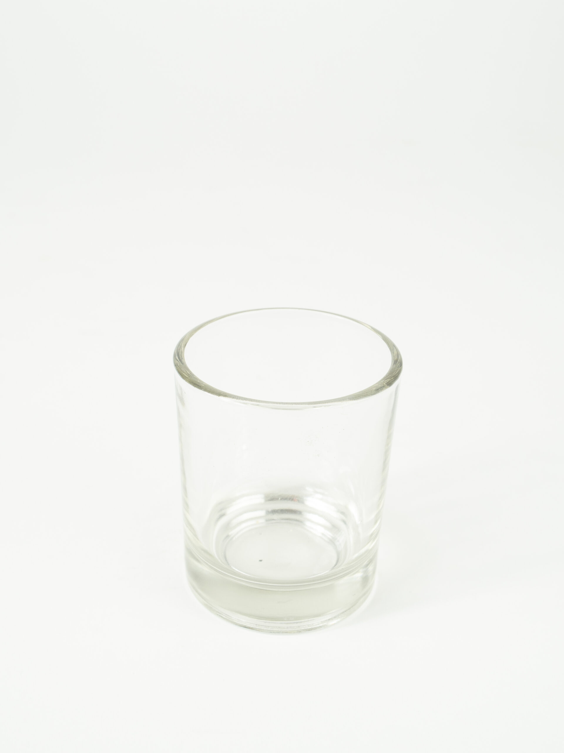 CLEAR VOTIVE 2.5" W/ INSERT