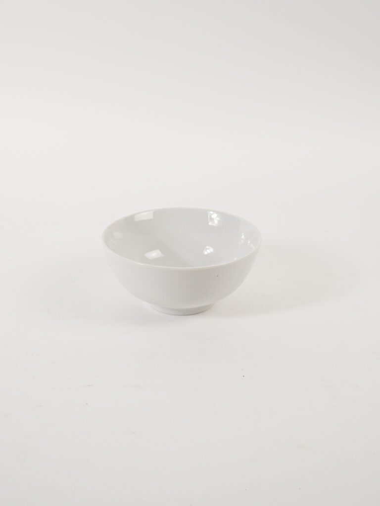 WHITE PORCELAIN BOWL 6" 16 OZ