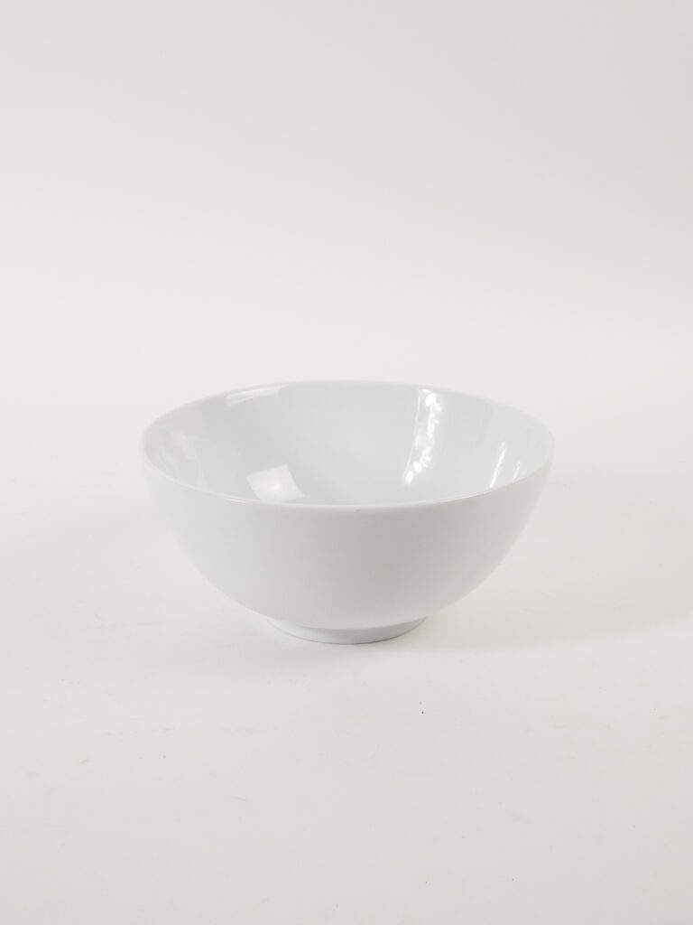 WHITE BOWL 9" 60 OZ