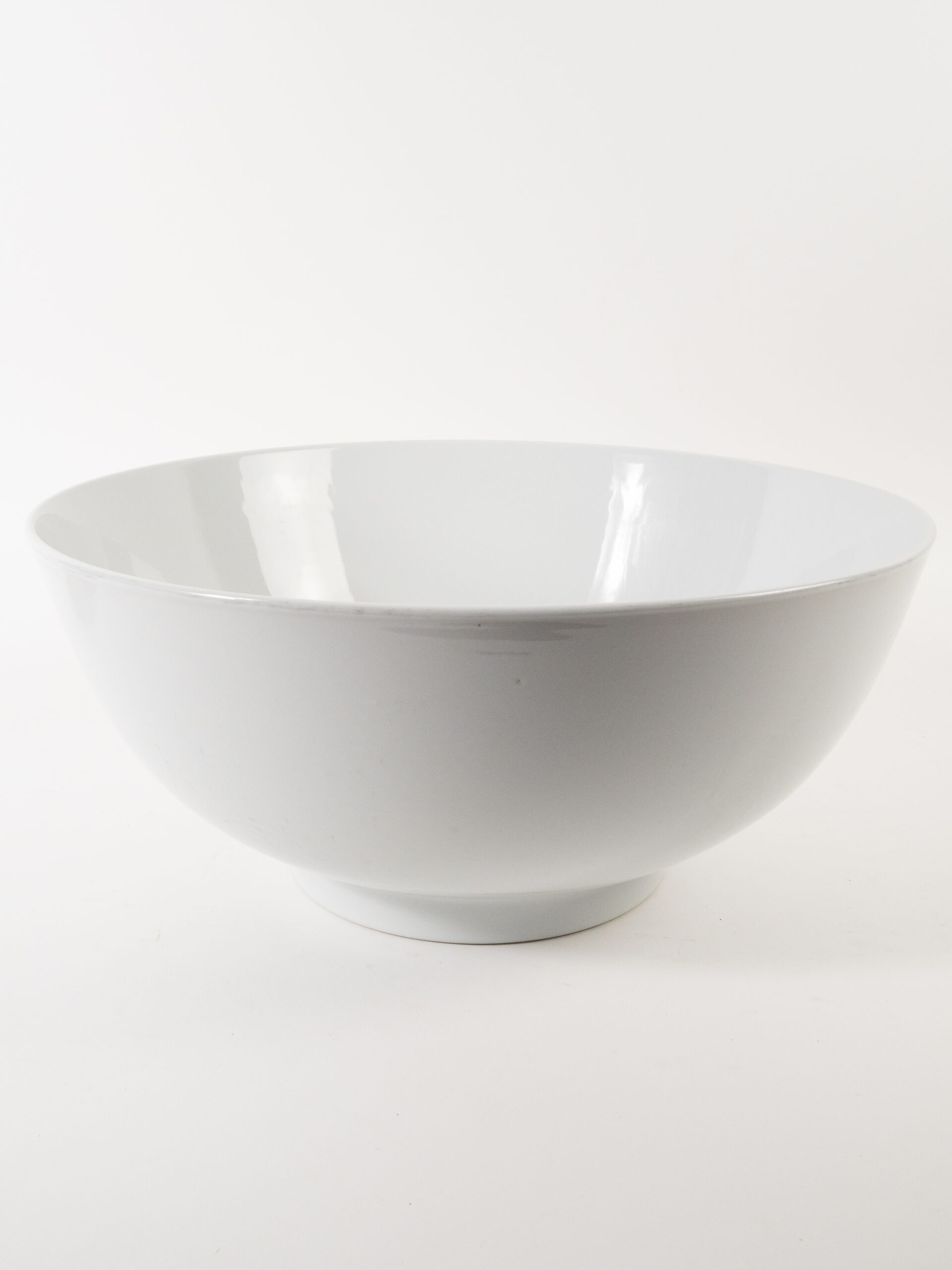LARGE WHITE CERAMIC BOWL 16"