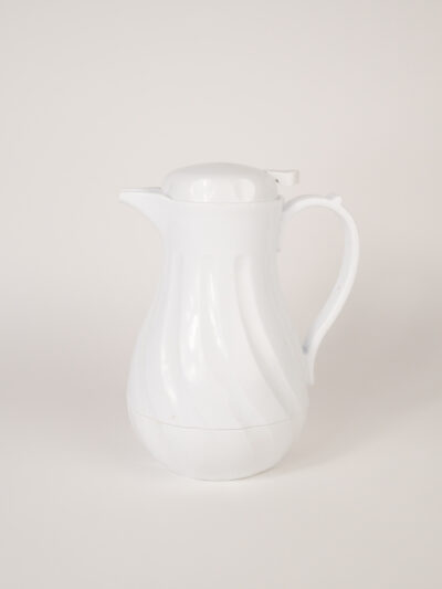 WHITE THERMAL PITCHER 40 0Z