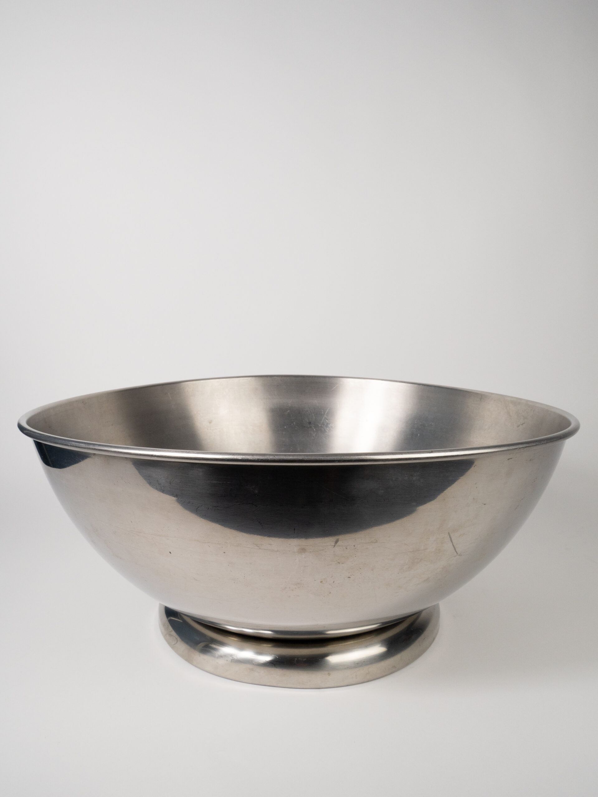 STAINLESS STEEL PUNCHBOWL 11 QT