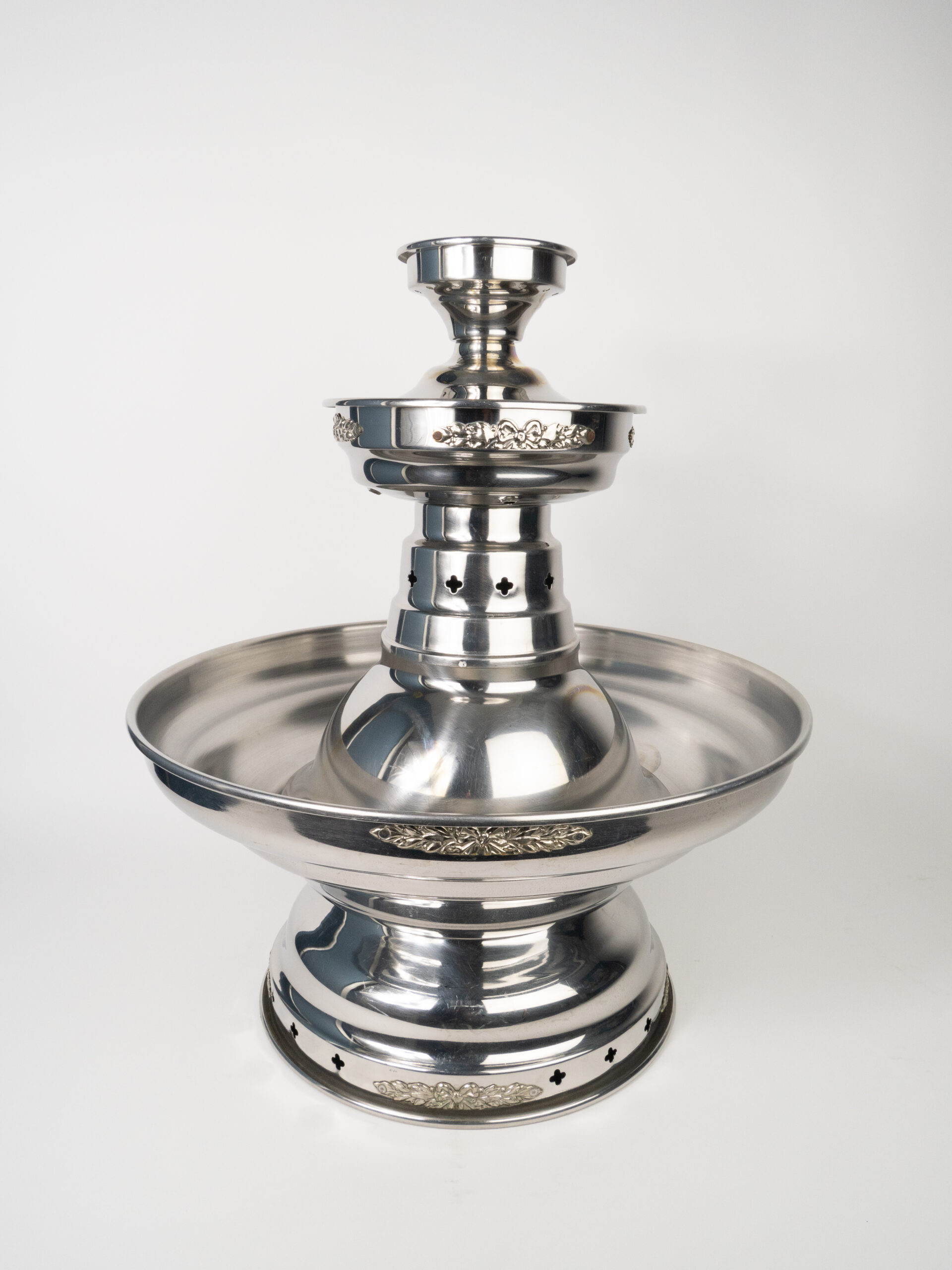 SILVER TRIM FOUNTAIN 4.5 GAL