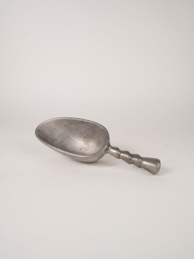 LARGE SWIRL ICE SCOOP