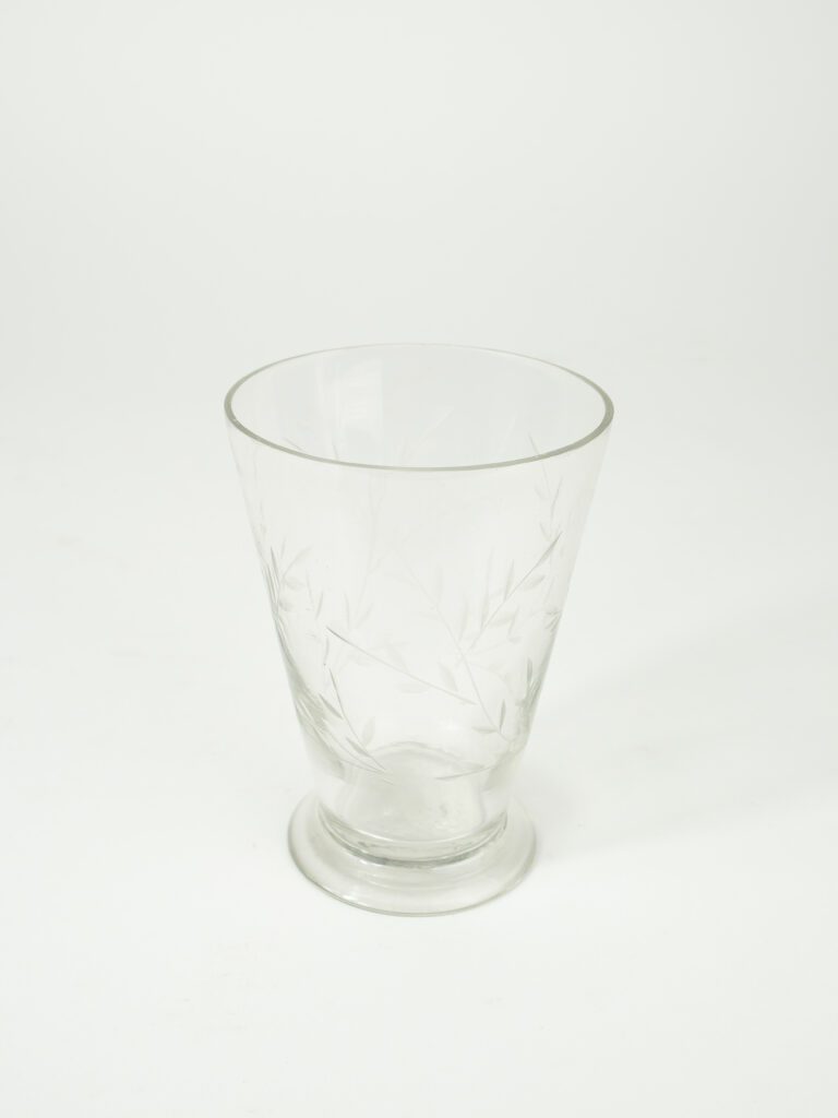 ETCHED VASE VOTIVE W/ INSERT