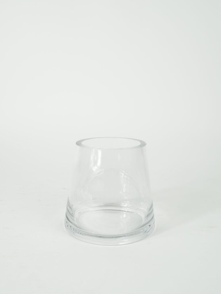 MEDIUM PYRAMID VASE