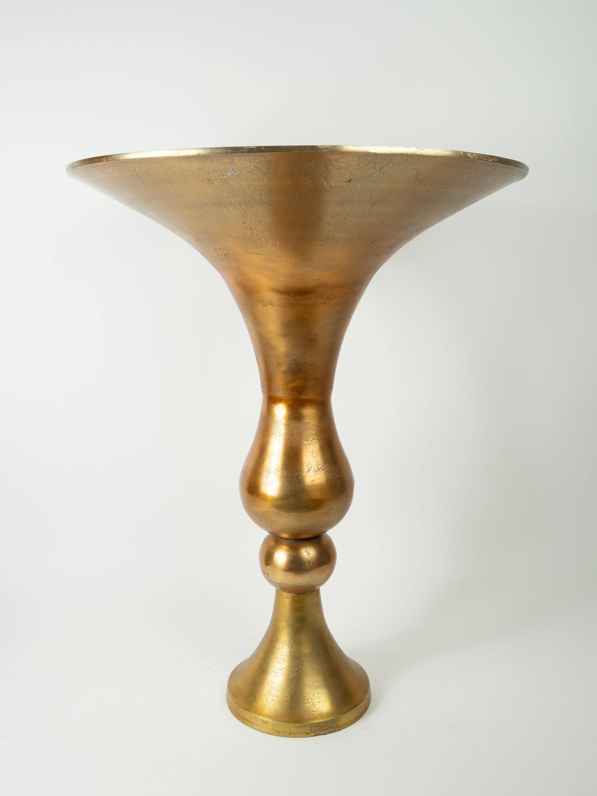 GOLD LEENA VASE 24" X 30.5"