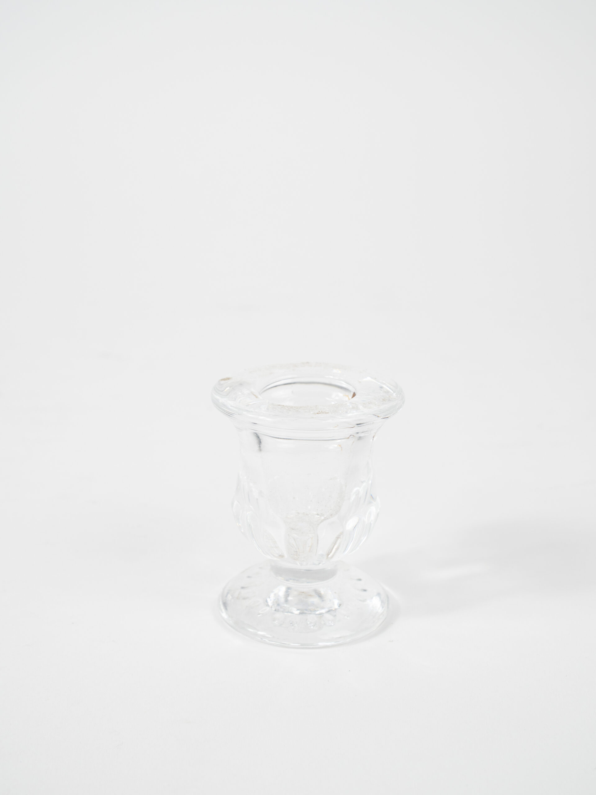 GLASS CANDLESTICK 2.5"