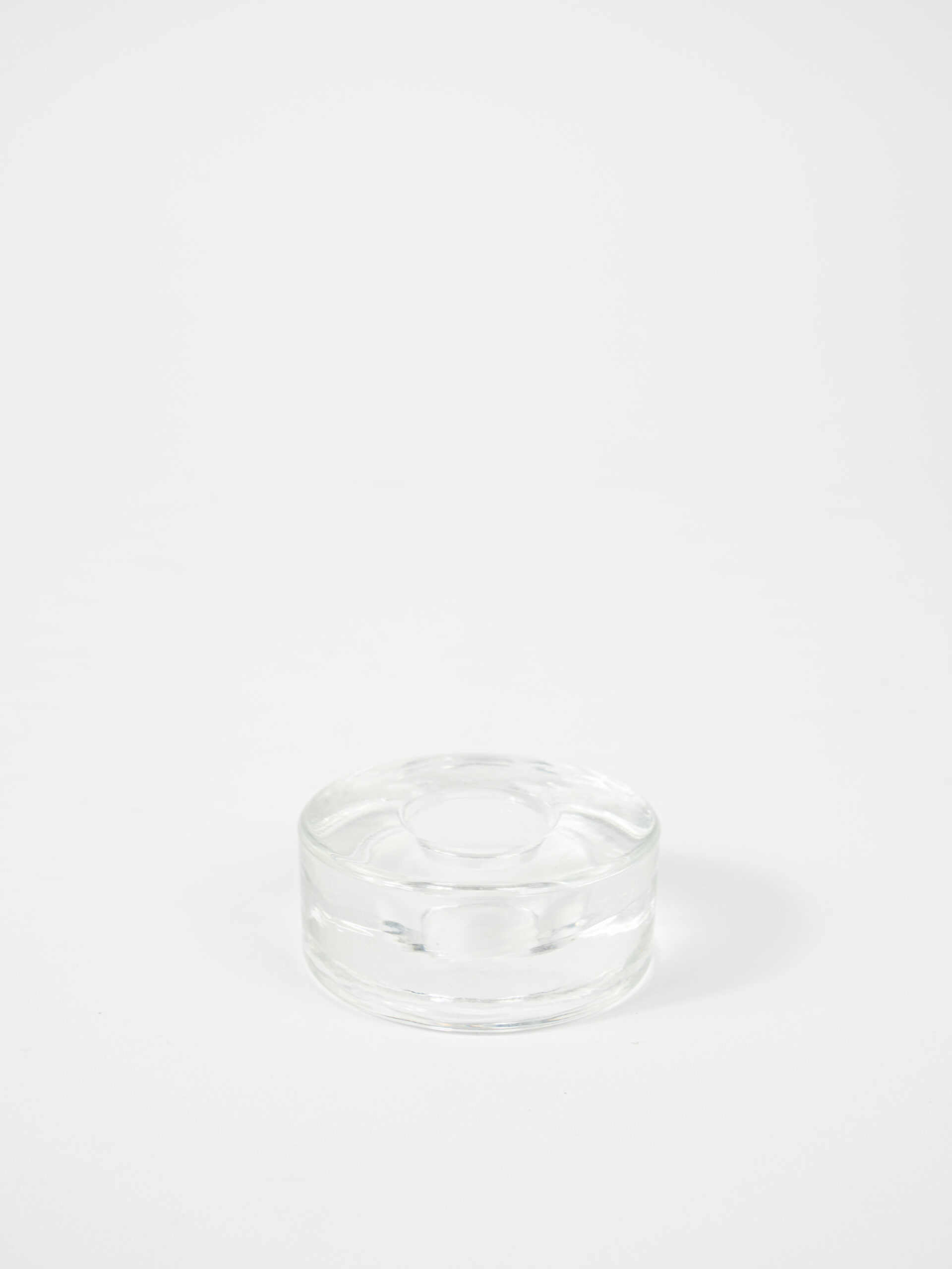 GLASS CANDLE HOLDER 7/8"