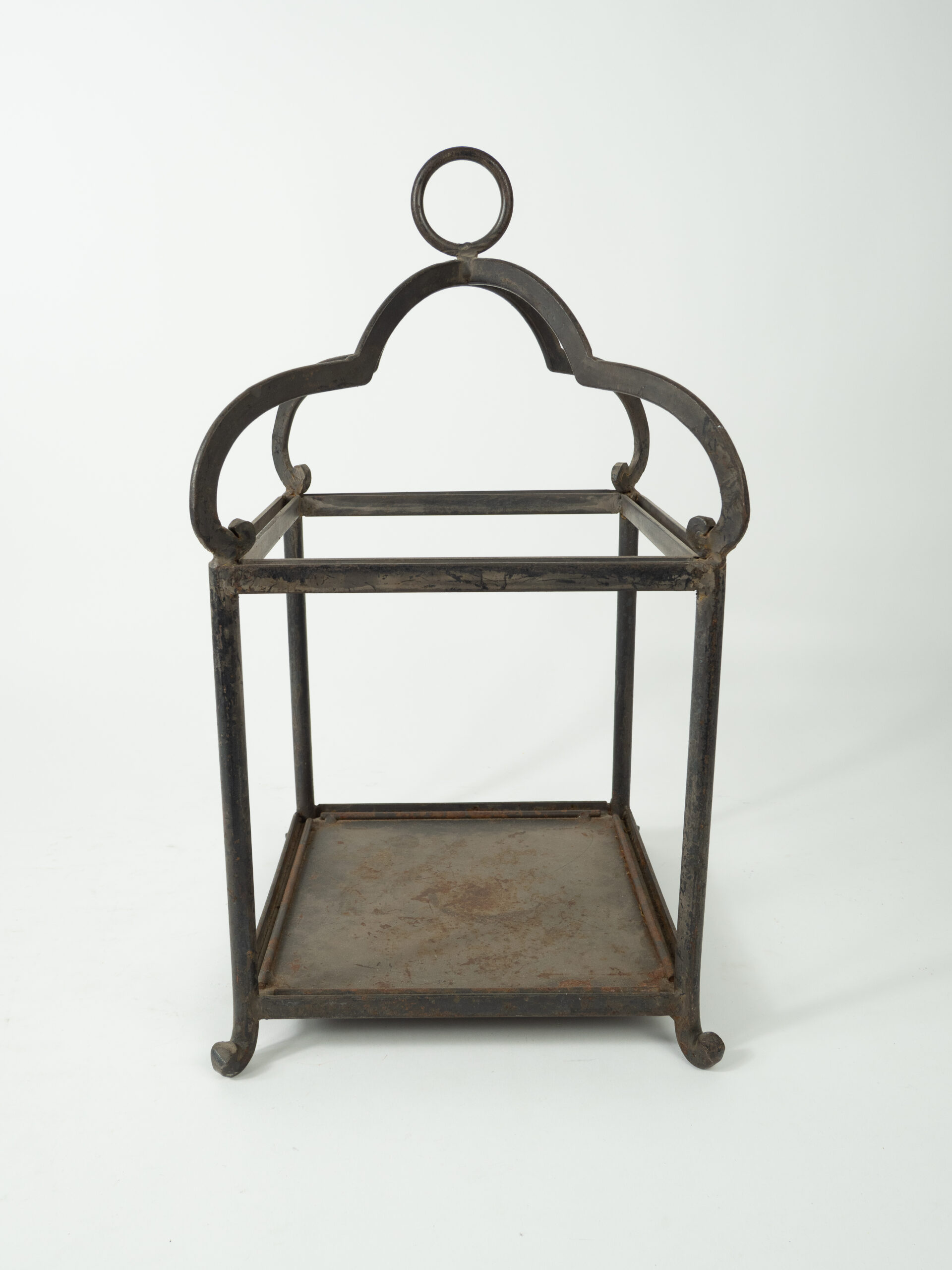 TUSCAN CARRIAGE LANTERN