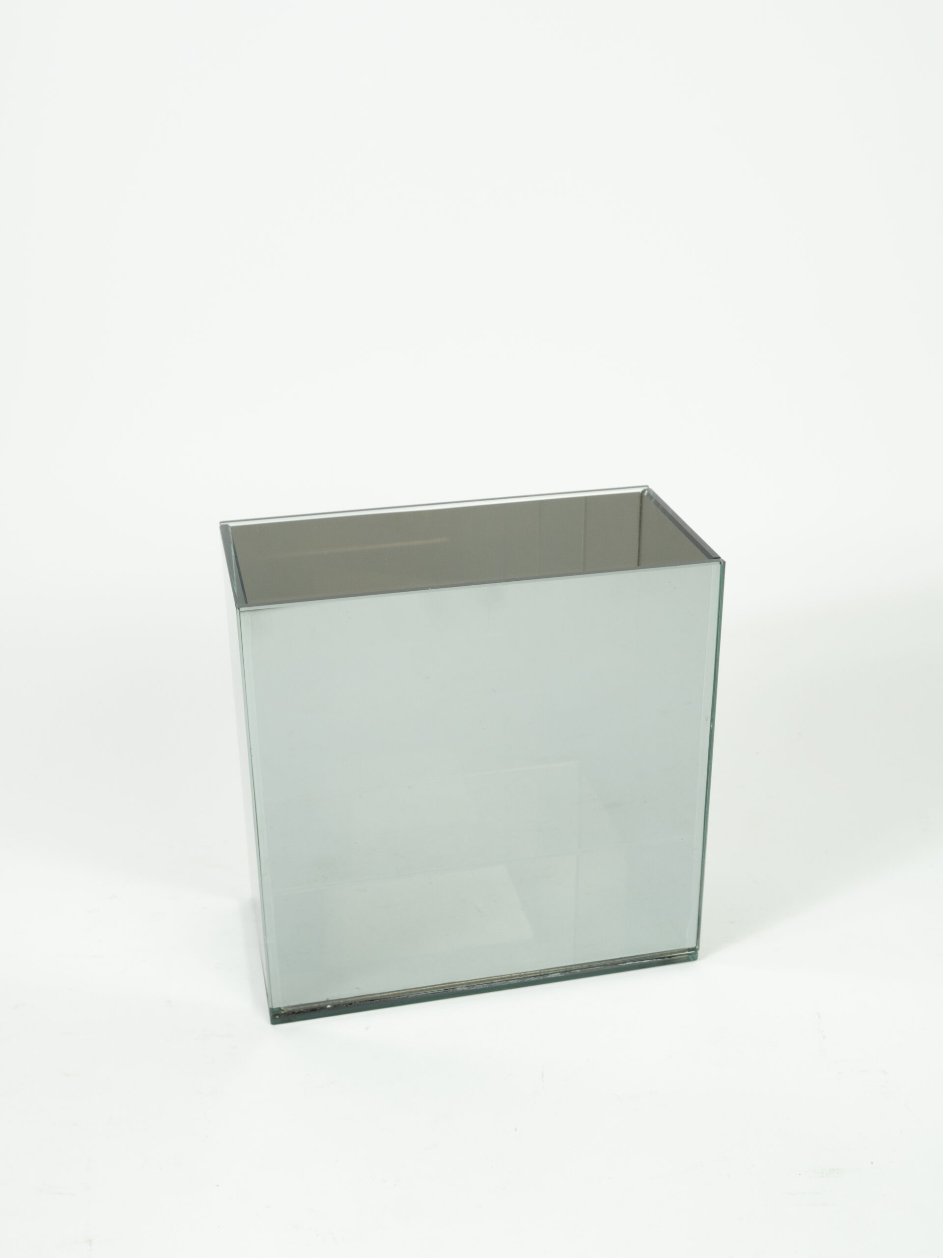 MYRIAD SMOKE LANTERN 8"X8"X4"