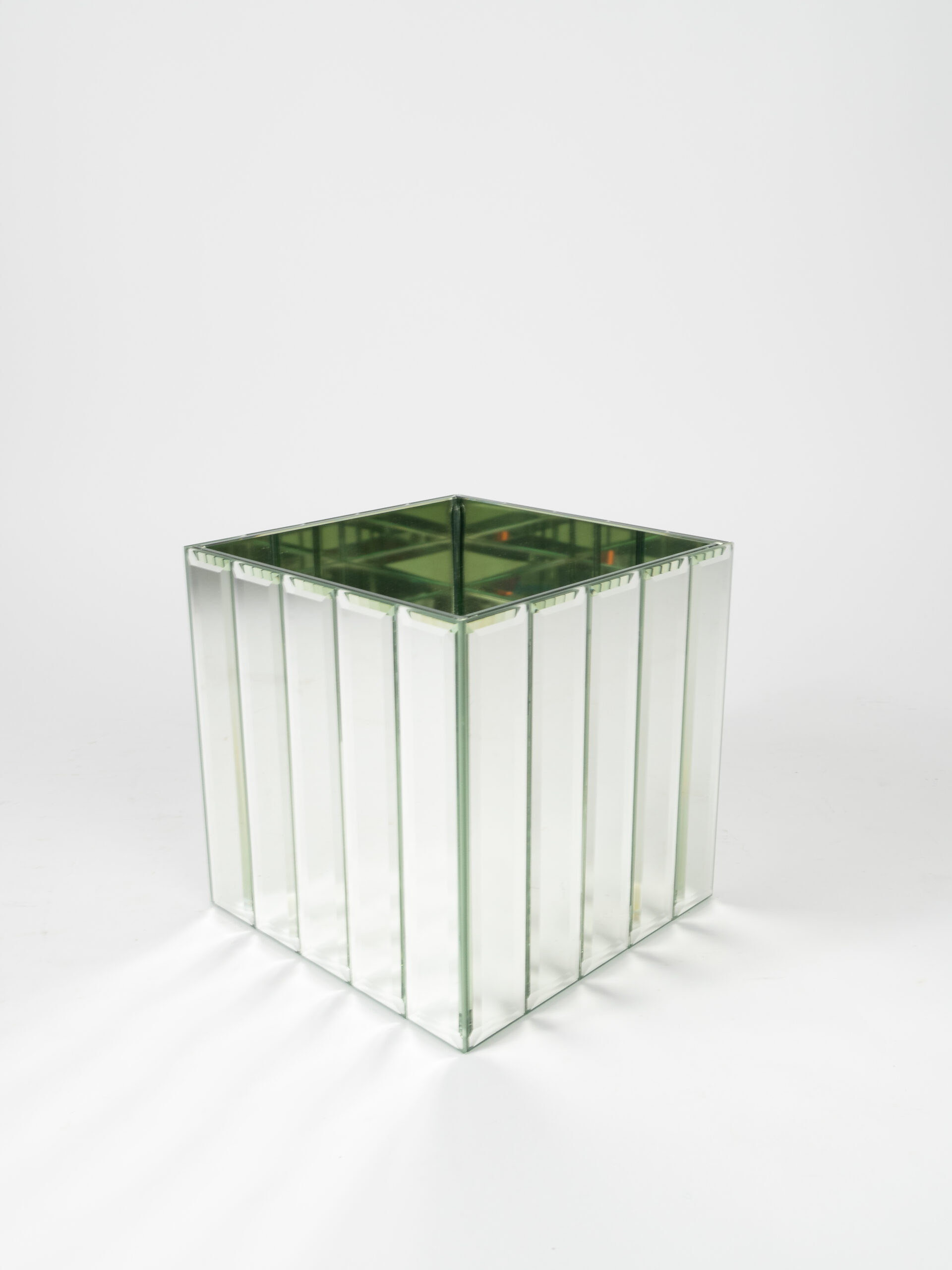 DAZZLE PLANTER CUBE 6.5"