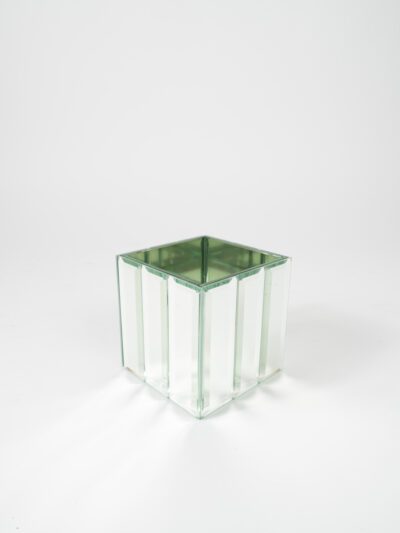 DAZZLE PLANTER CUBE 4"