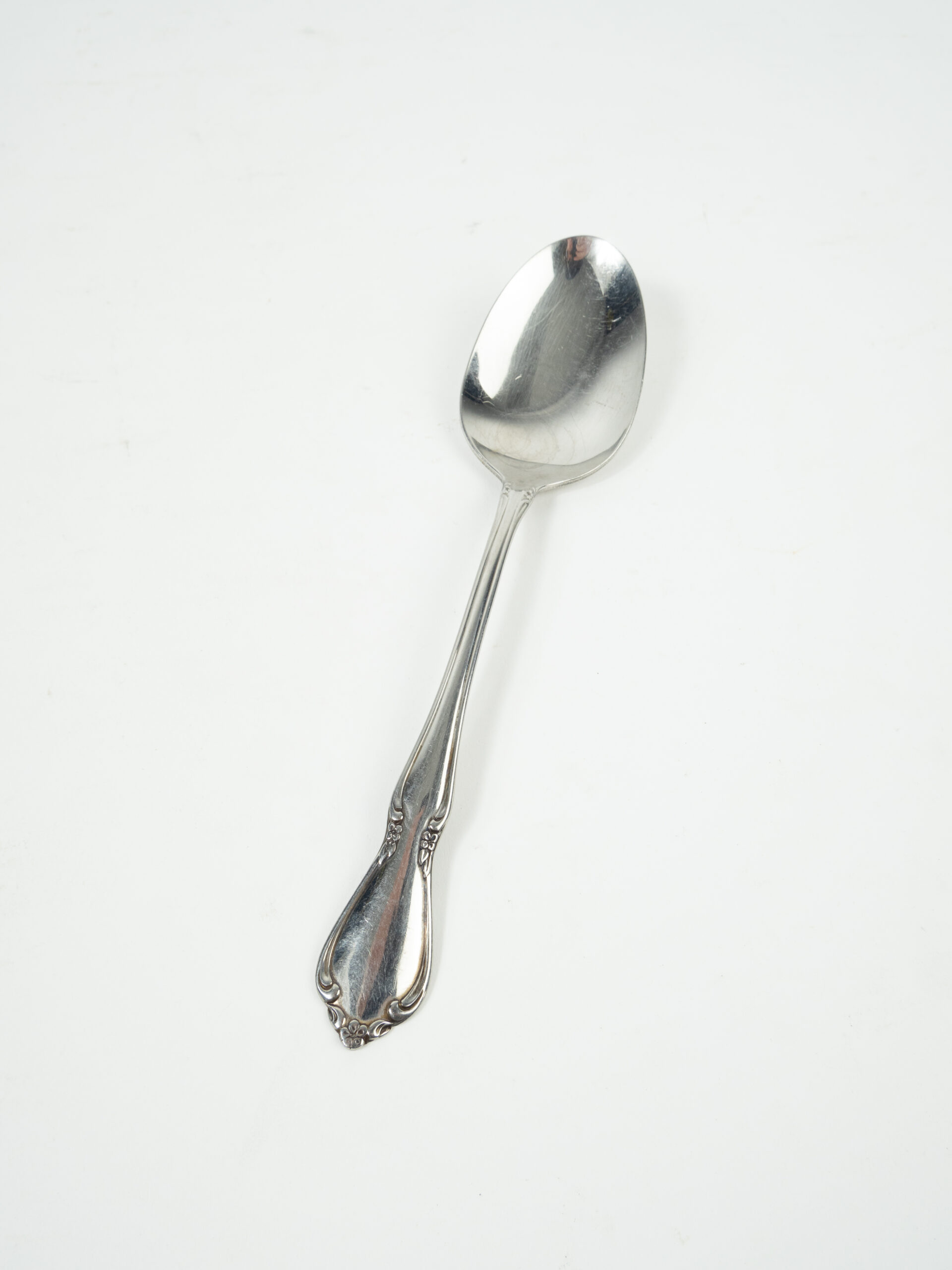 CHATEAU SPOON 8.25"