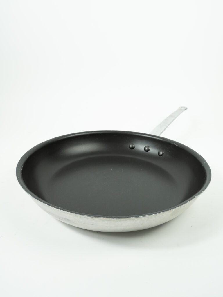 SAUTE PAN 14"