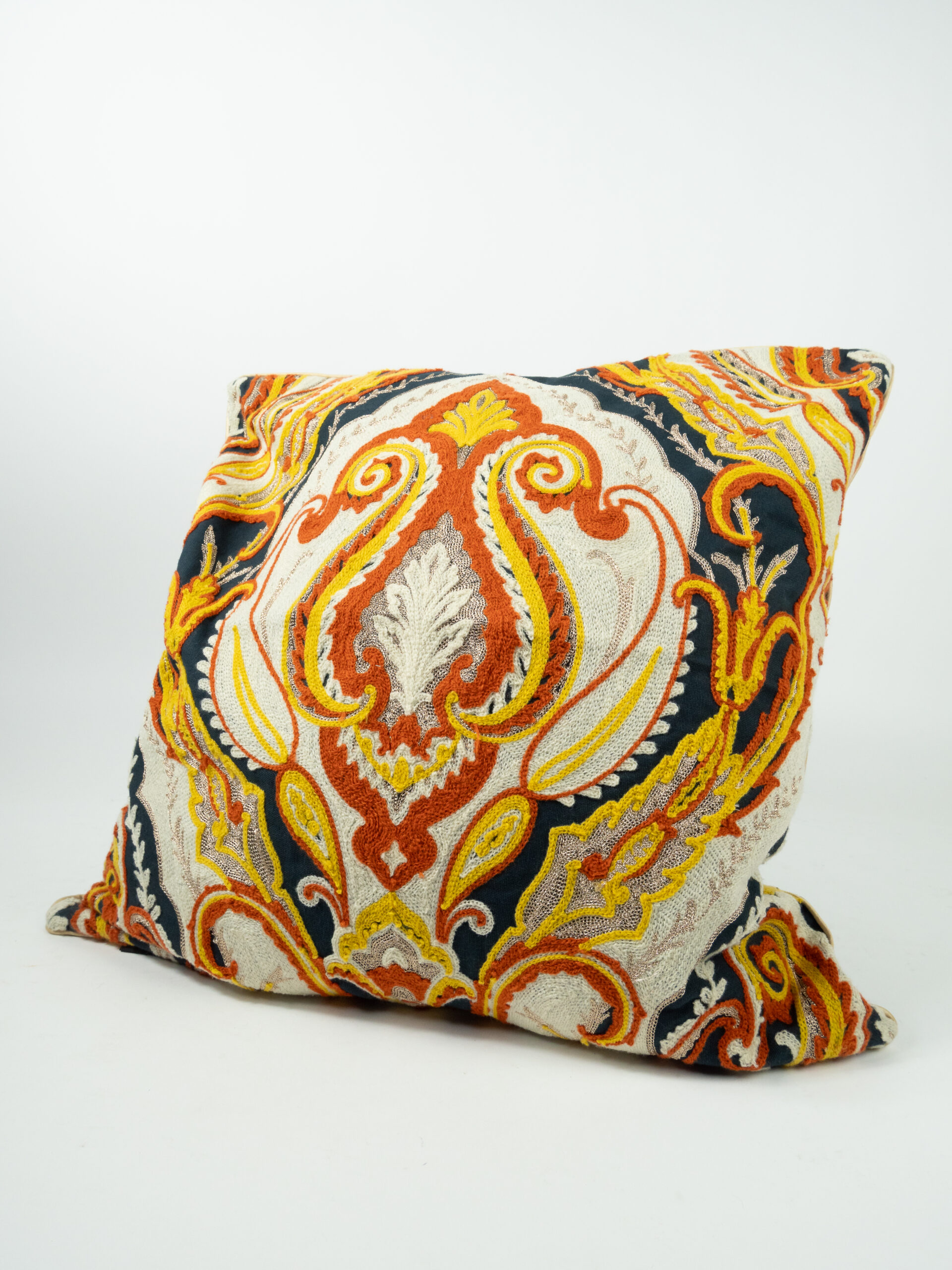 BROCADE ENVOGUE PILLOW