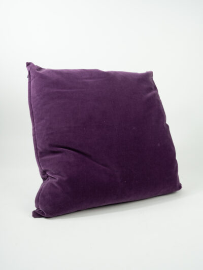VELVET PLUM PILLOW