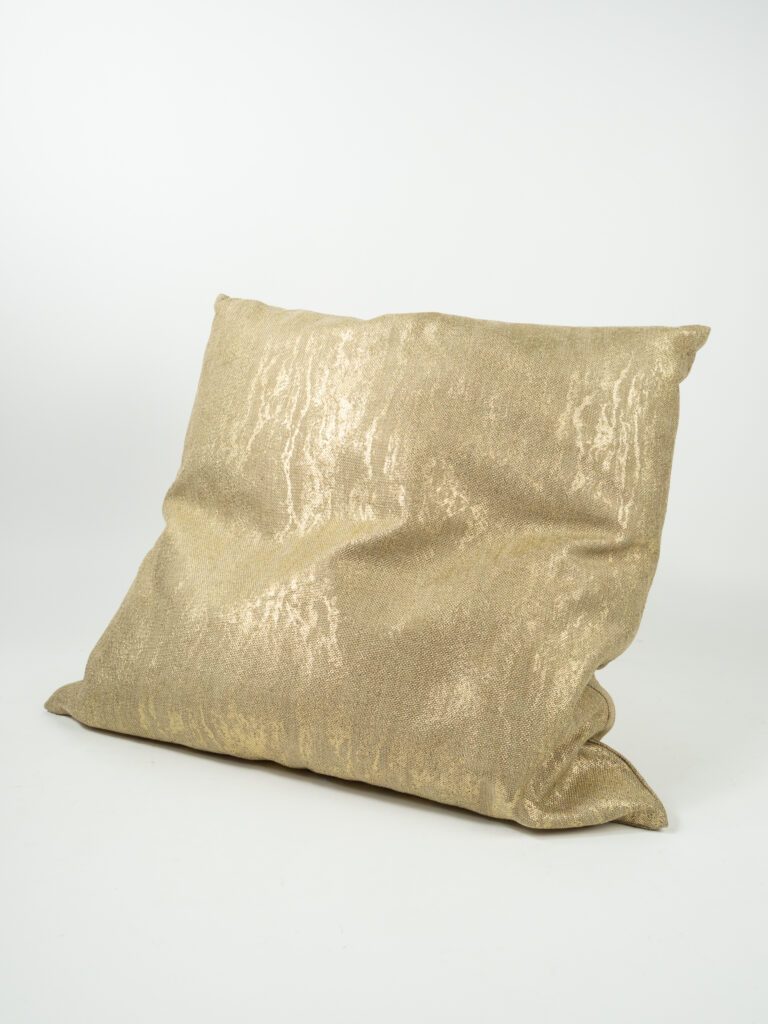 MOLTEN GOLD PILLOW
