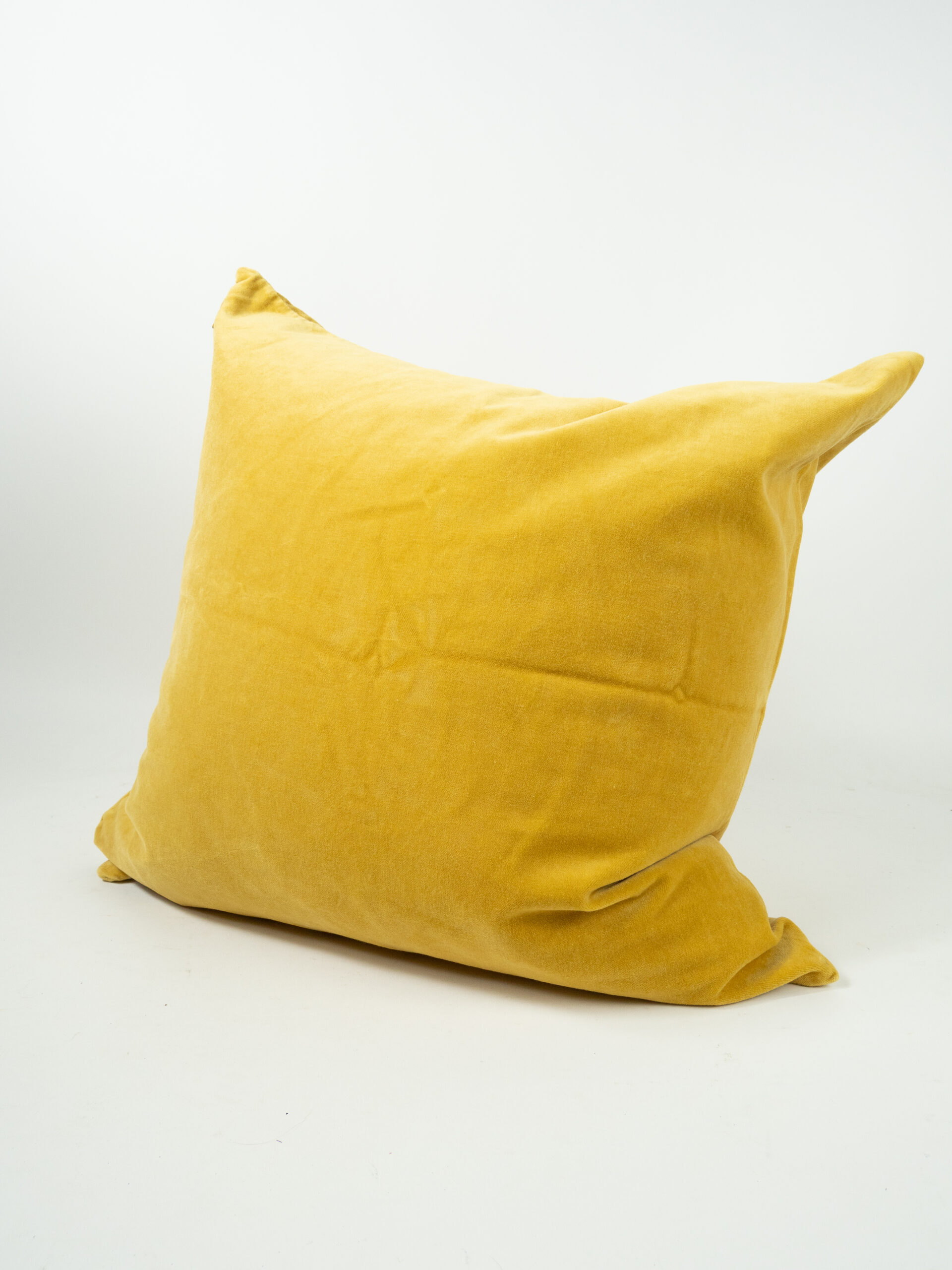 SANELA GOLDENROD PILLOW