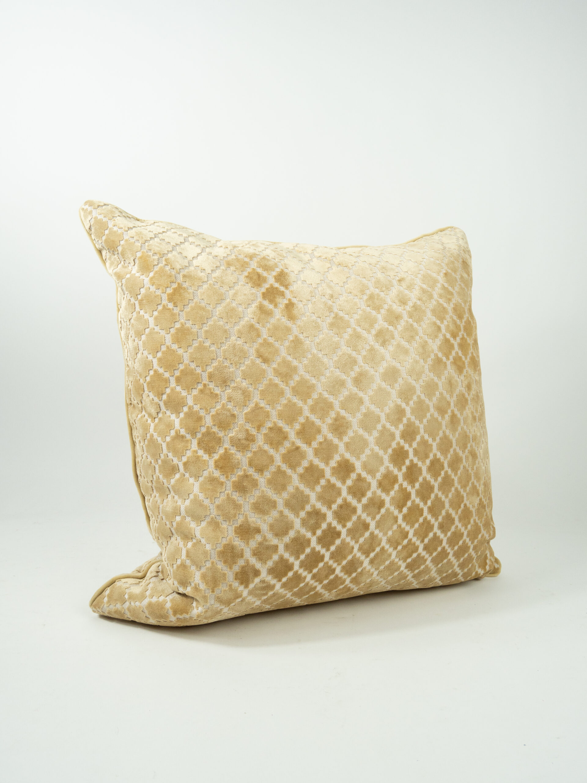 GOLD VELOUR DIAMONDS PILLOW