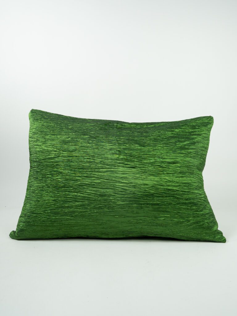 CRINKLE GRASS GREEN PILLOW