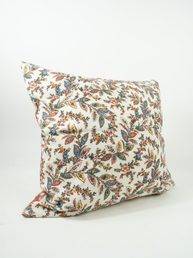 ADDILYN REVERSIBLE FLORAL PILLOW
