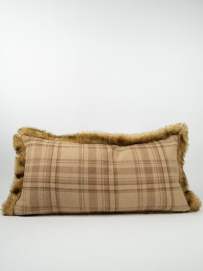 NEWPORT PLAIN PILLOW W/ FUR