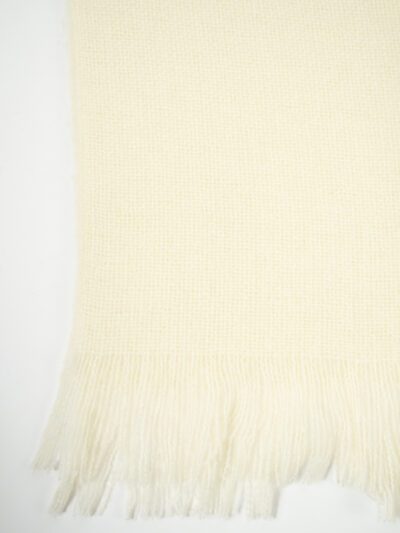 CREAM THROW