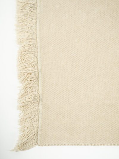 BEIGE THROW