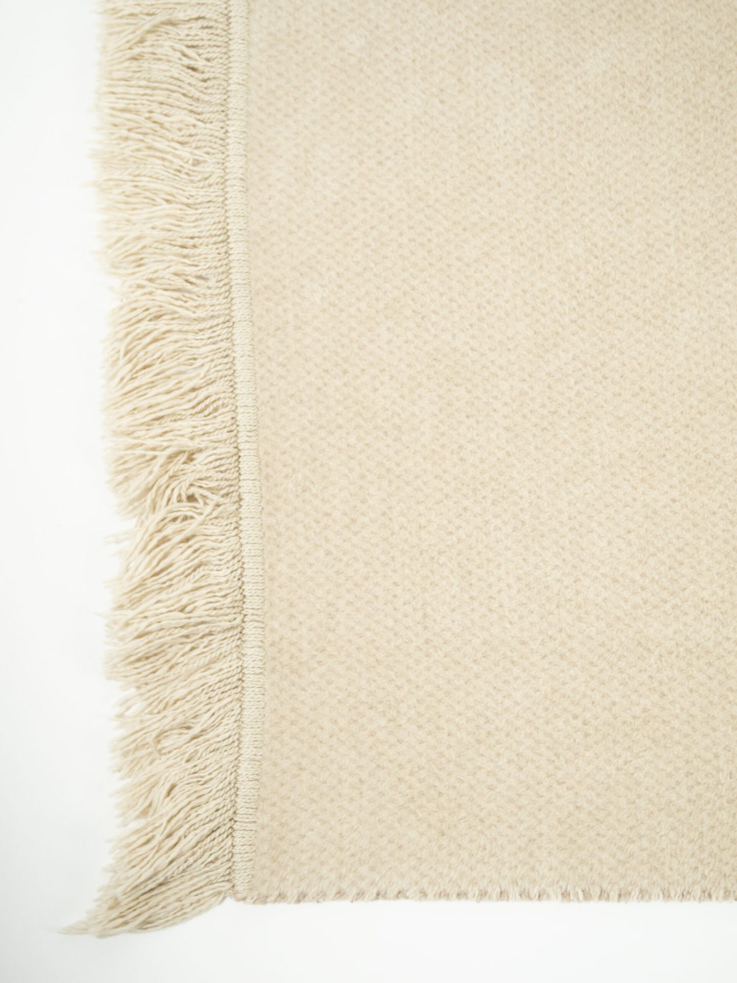 BEIGE THROW