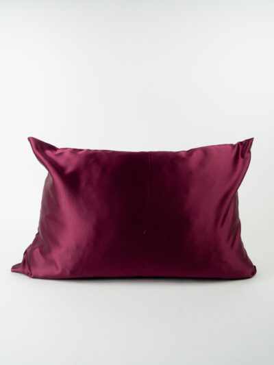 SATIN LAMOUR BURGUNDY PILLOW