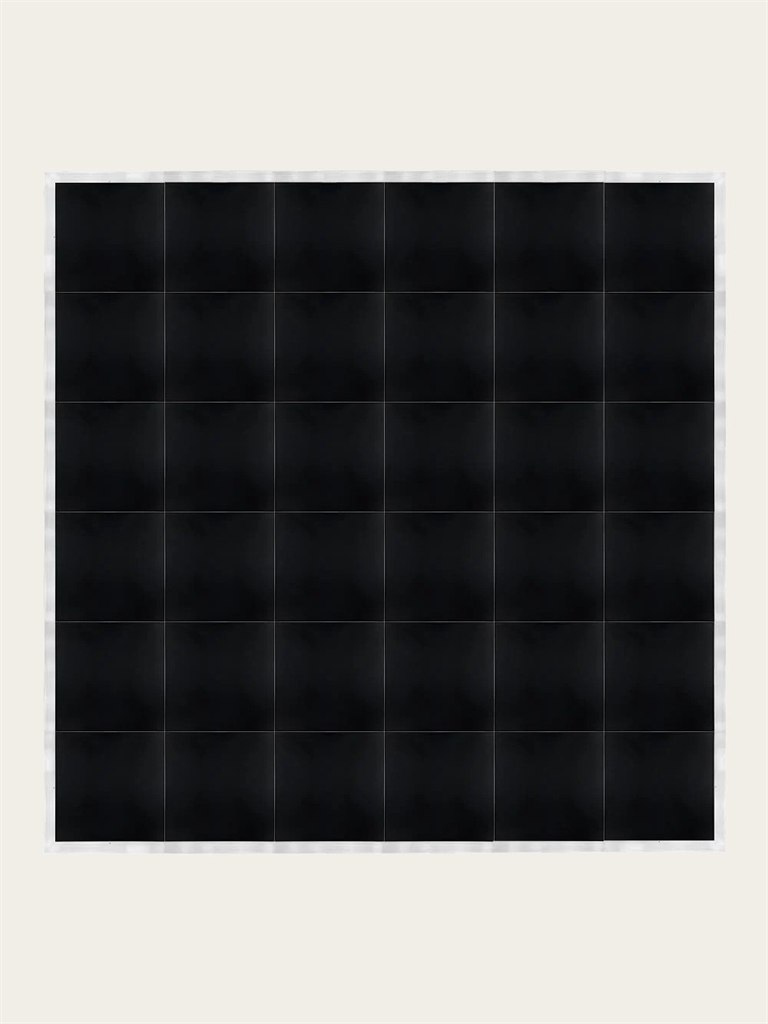 Black dance floor with a light aluminum edge